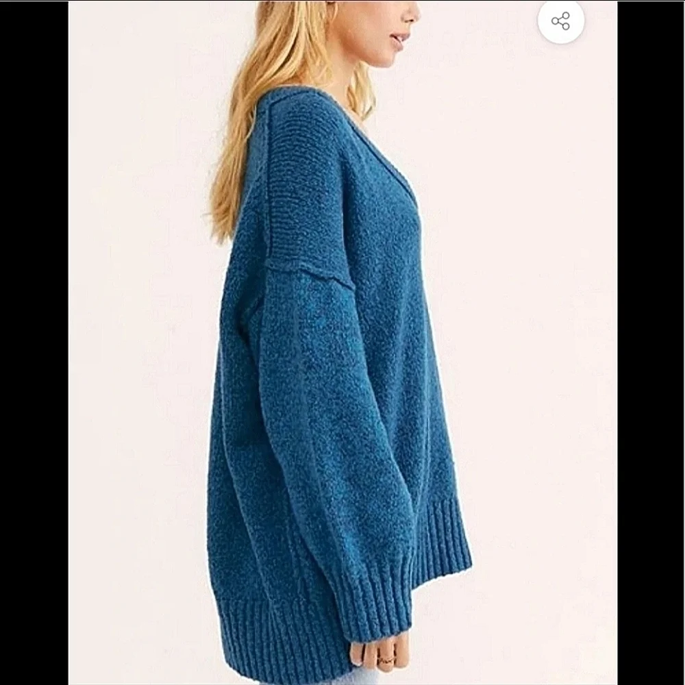 Free People-NWT- Brookside Tunic Sweater In Halcyon Blue-Size XS